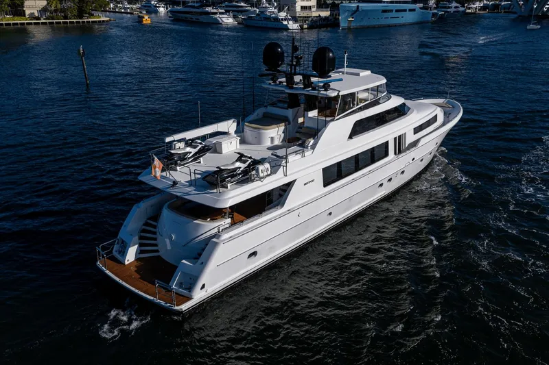 Amico Yacht Photos Pics 