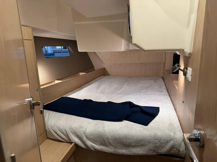 Cosmo Yacht Photos Pics 