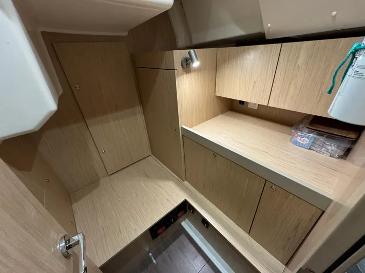 Cosmo Yacht Photos Pics 