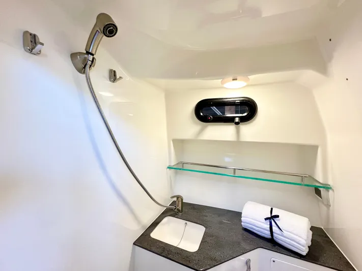 Sea Glass Yacht Photos Pics 