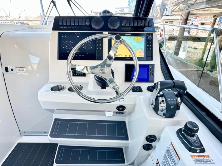 Sea Glass Yacht Photos Pics 