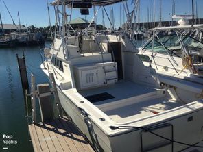1987 Tiara Yachts 33 FLYBRIDGE