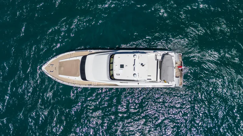 Equinox X Yacht Photos Pics 