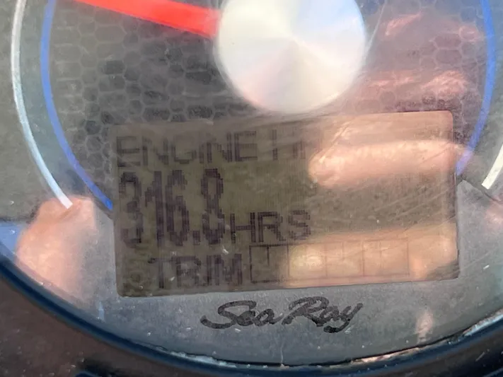  Yacht Photos Pics Close-up of 2016 Sea Ray 350 Sundancer engine hour meter displaying 316.8 hours.