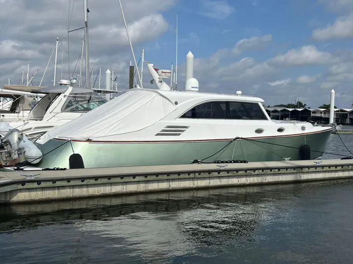 Wave Yacht Photos Pics 