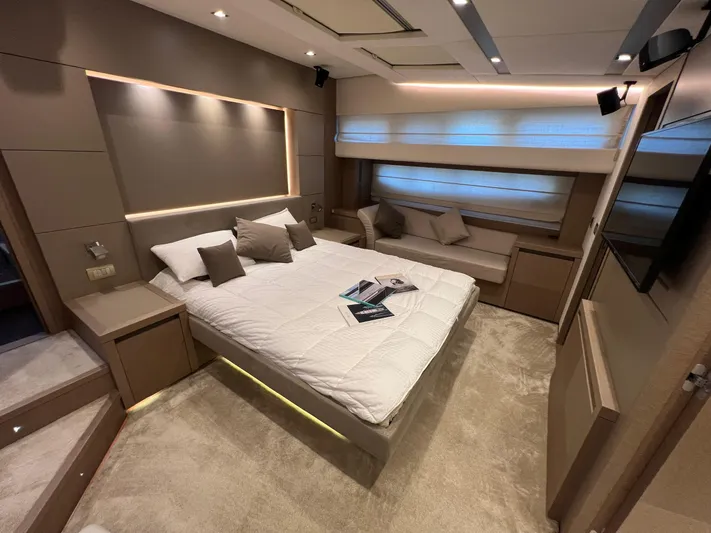  Yacht Photos Pics Actual Boat