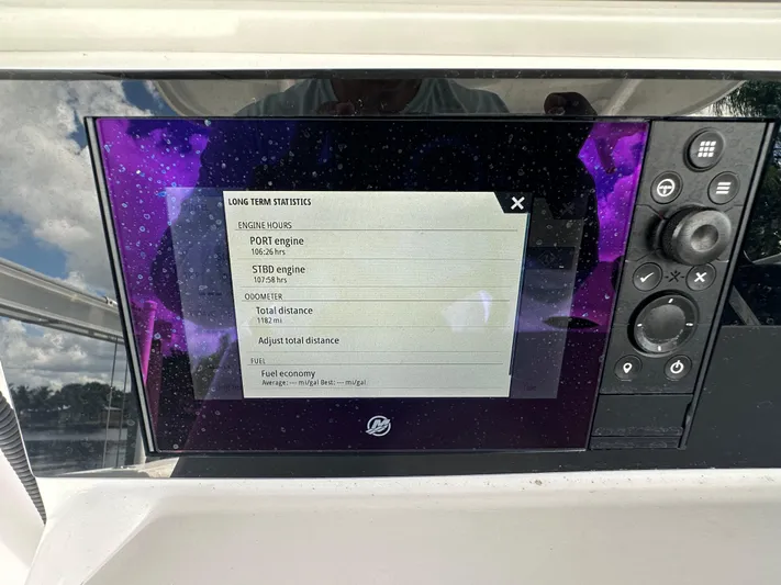  Yacht Photos Pics Display screen showing engine statistics on a 2024 Southport 30 FE boat.
