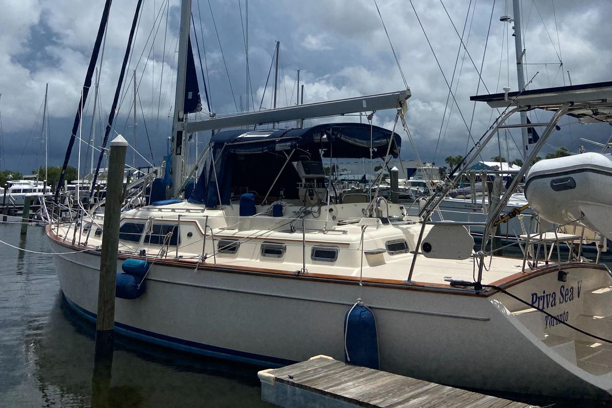 2003 Island Packet 51 