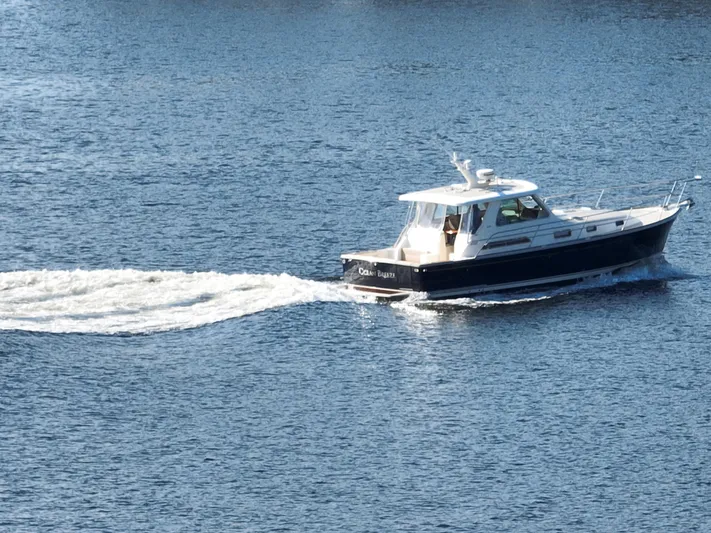 Ocean Breeze Yacht Photos Pics RUNNING PROFILE