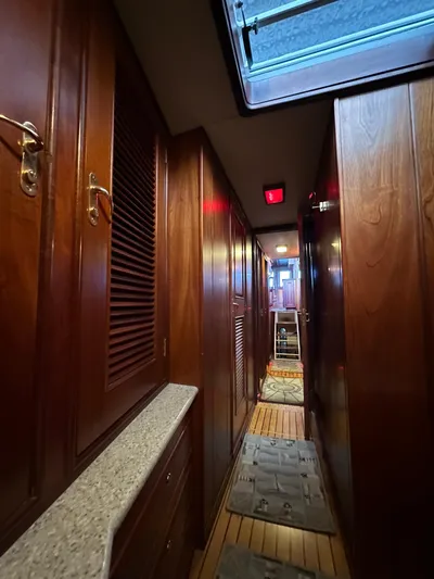 Liberty Belle Yacht Photos Pics 