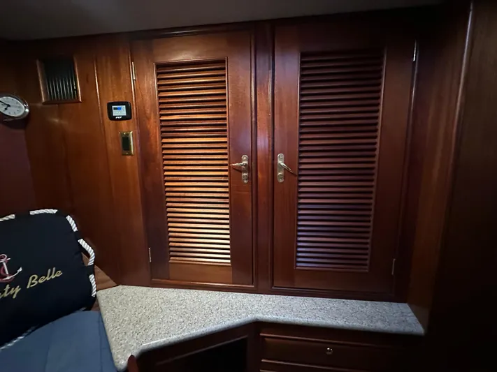 Liberty Belle Yacht Photos Pics 