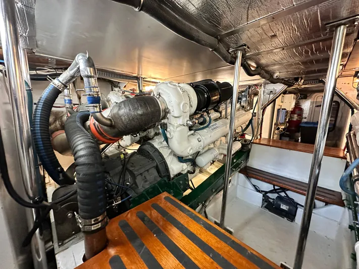 Liberty Belle Yacht Photos Pics 