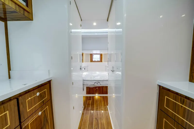  Yacht Photos Pics 2026 Hcb 56 Suenos Gix - Image 55