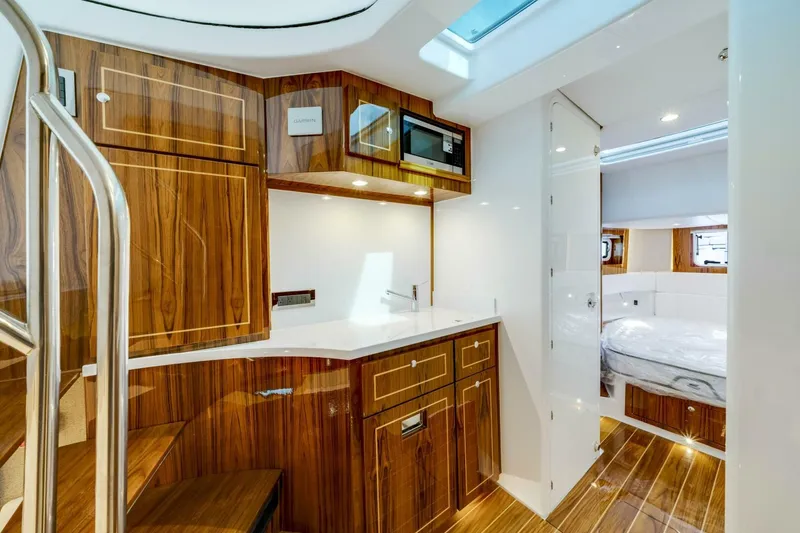  Yacht Photos Pics 2026 Hcb 56 Suenos Gix - Image 51