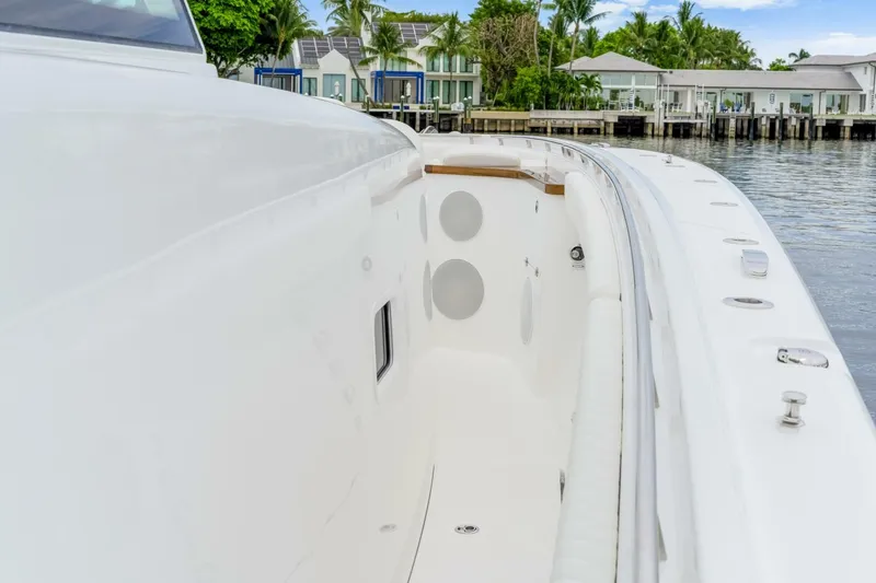  Yacht Photos Pics 2026 Hcb 56 Suenos Gix - Image 40