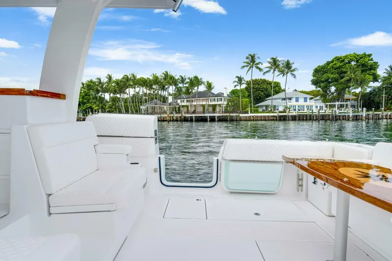  Yacht Photos Pics 2026 Hcb 56 Suenos Gix - Image 17