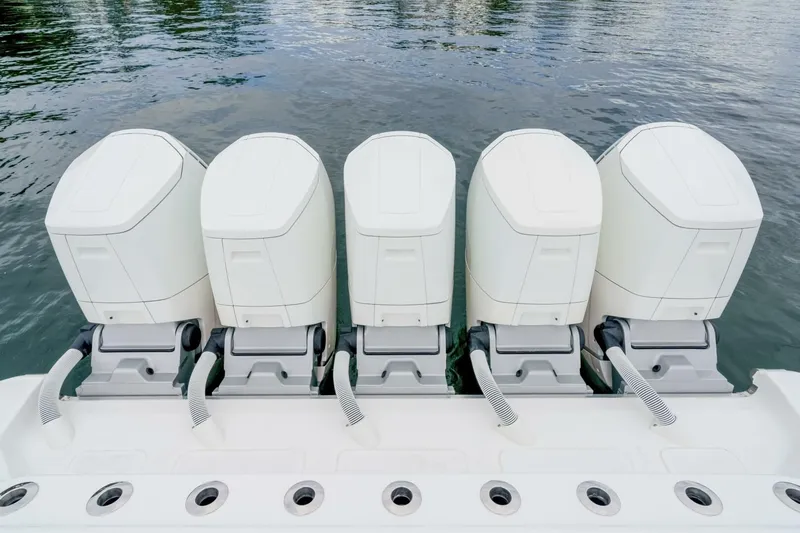  Yacht Photos Pics 2026 Hcb 56 Suenos Gix - Image 11