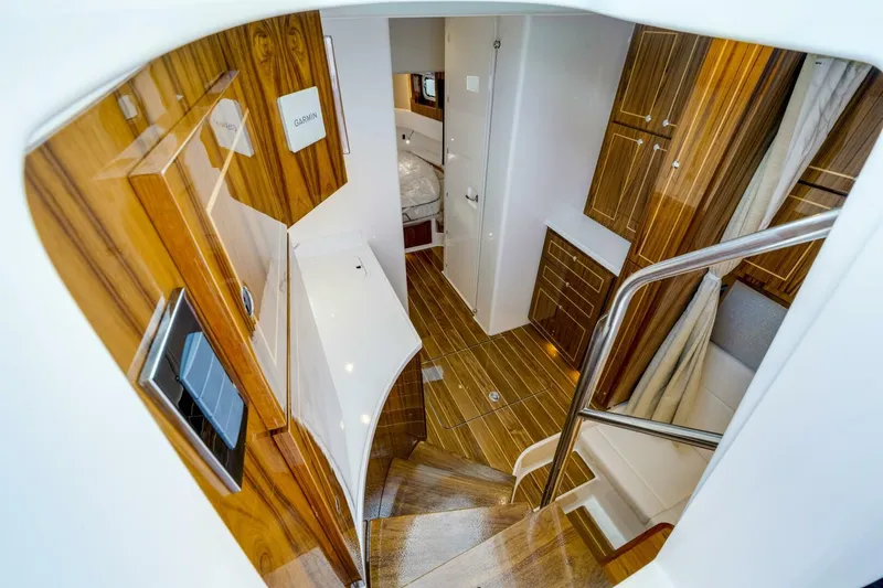  Yacht Photos Pics 2026 Hcb 56 Suenos Gix - Image 50