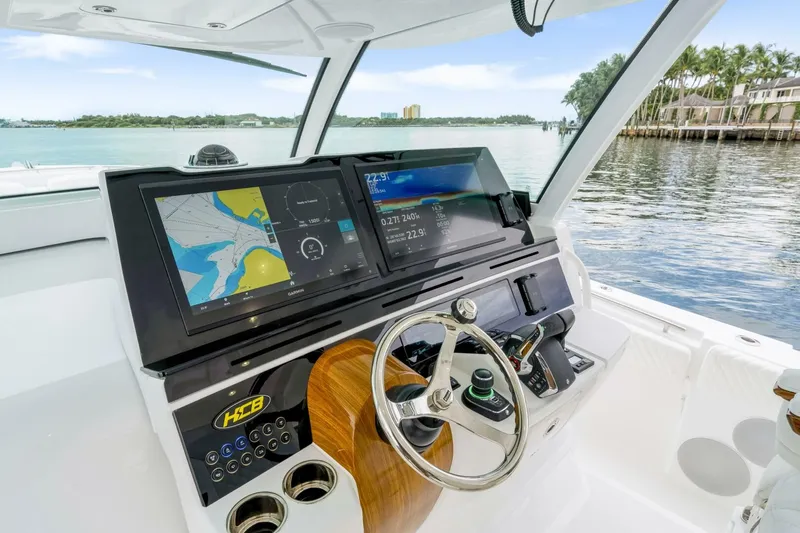  Yacht Photos Pics 2026 Hcb 56 Suenos Gix - Image 37