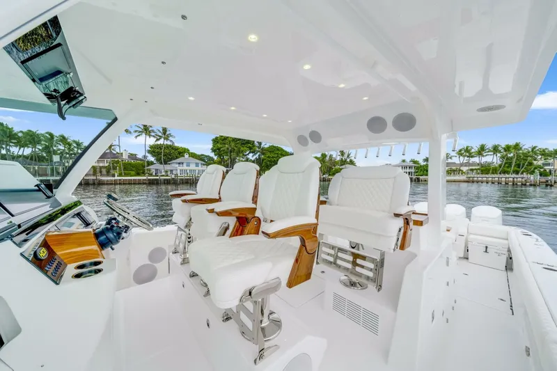  Yacht Photos Pics 2026 Hcb 56 Suenos Gix - Image 32