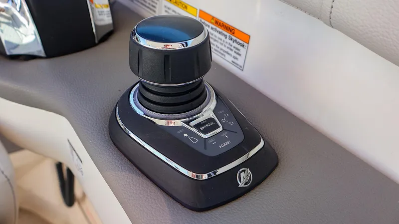 4743jg Yacht Photos Pics Joystick control on 2021 Sea Ray 320 Sundancer boat dashboard.