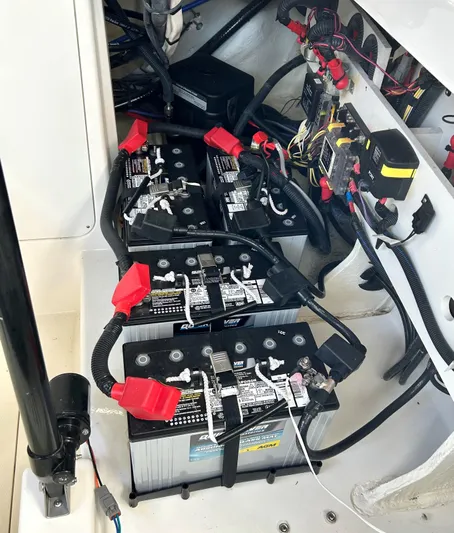 4743jg Yacht Photos Pics Battery compartment of a 2021 Sea Ray 320 Sundancer boat.