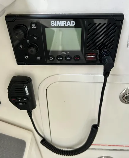 4743jg Yacht Photos Pics Simrad marine radio on 2021 Sea Ray 320 Sundancer boat.
