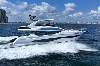 Yacht