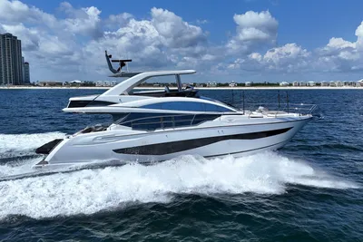Pearl 62