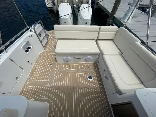 2025 Mjm Yacht Photos Pics 2025 MJM 35 - Aft Deck Seating