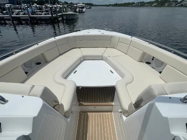 2025 Mjm Yacht Photos Pics 2025 MJM 35 - Bow Seating