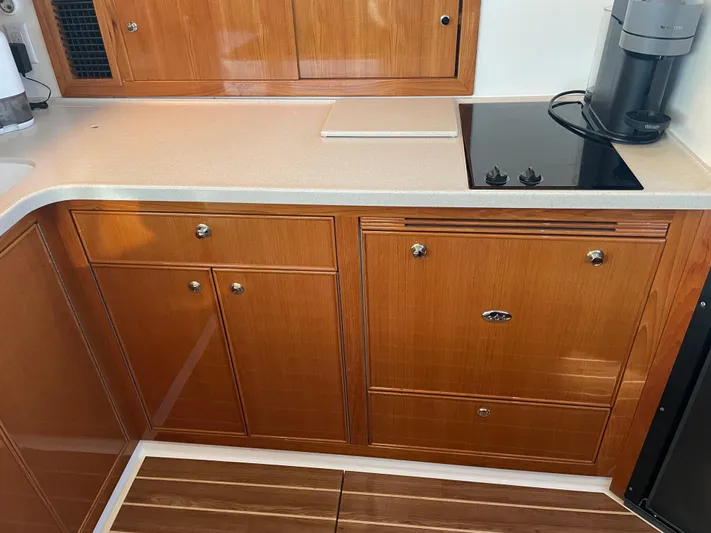 Llc Owned !!! Yacht Photos Pics 