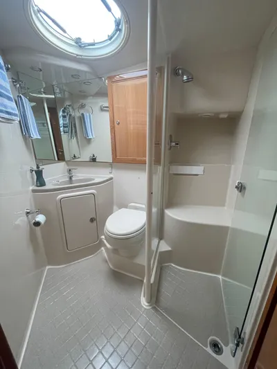 Llc Owned !!! Yacht Photos Pics 