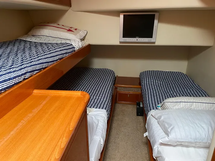 Llc Owned !!! Yacht Photos Pics 