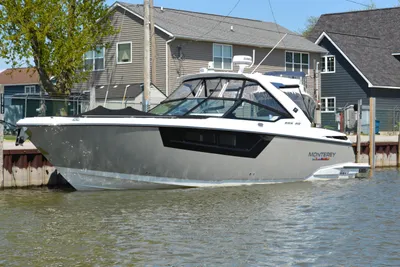 Monterey 378SS Super Sport