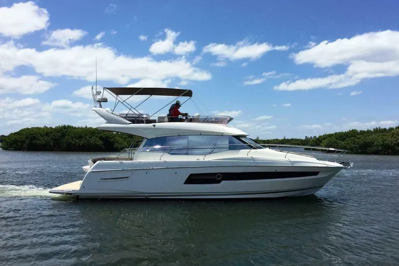 Can't Anchor Us Yacht Photos Pics 2017 Prestige 460 Flybridge- "Can't Anchor Us"- STBD Profile