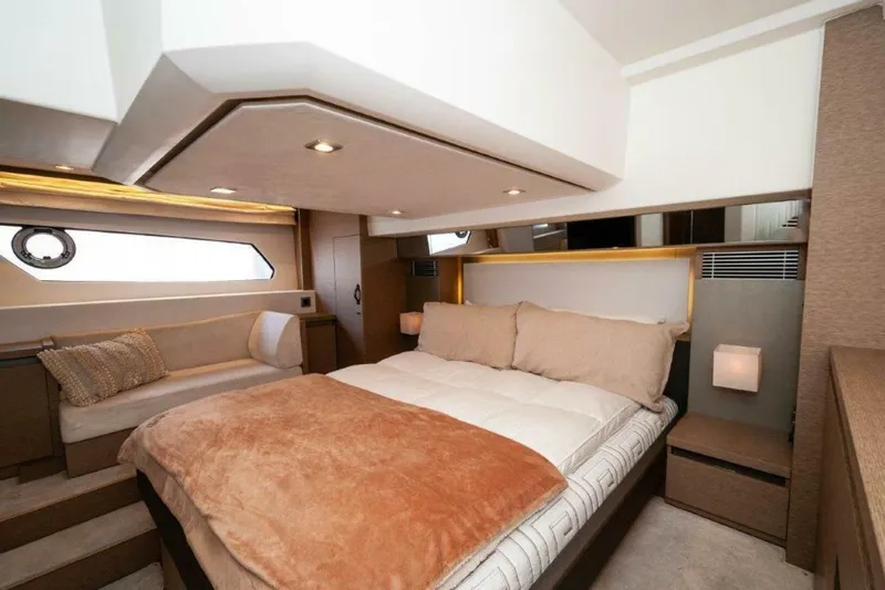 Can't Anchor Us Yacht Photos Pics 2017 Prestige 460 Flybridge- "Can't Anchor Us"- Master Stateroom