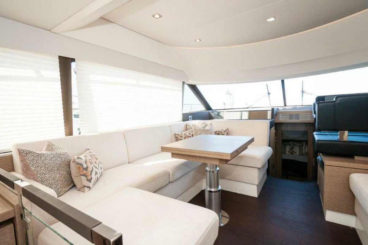 2017 Prestige 46 