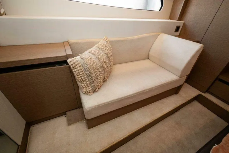 Can't Anchor Us Yacht Photos Pics 2017 Prestige 460 Flybridge- "Can't Anchor Us"- Master Stateroom