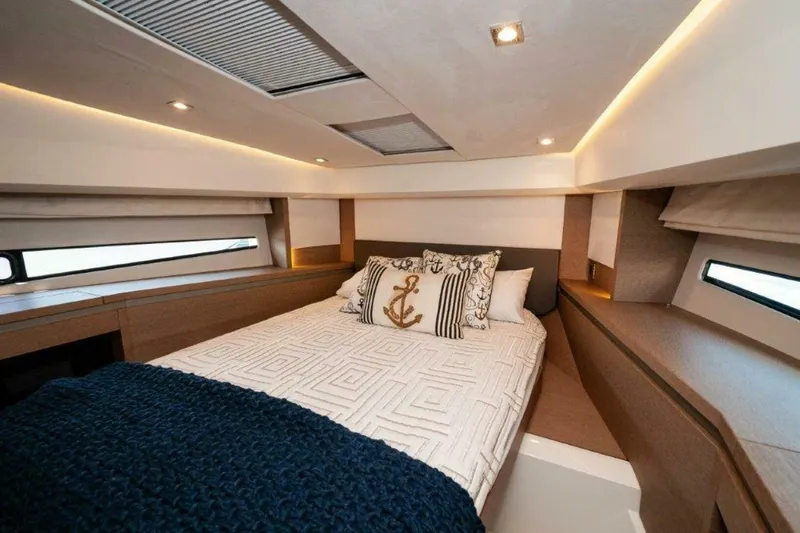 Can't Anchor Us Yacht Photos Pics 2017 Prestige 460 Flybridge- "Can't Anchor Us"- VIP Stateroom