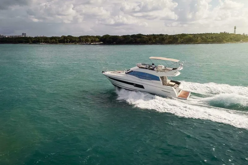 Can't Anchor Us Yacht Photos Pics 2017 Prestige 460 Flybridge- "Can't Anchor Us"