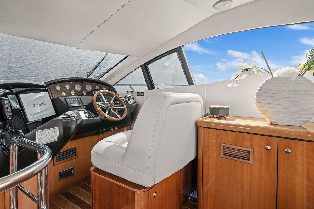 2006 Sunseeker 52 