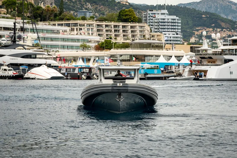 H2 Yacht Photos Pics 