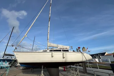 1987 Dufour 28