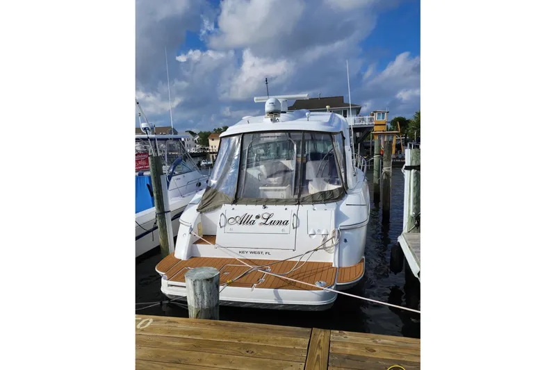  Yacht Photos Pics 2008 Cruisers Yachts 420 Express docked in Key West marina.
