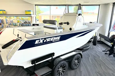Extreme Boats 645 Centre Console