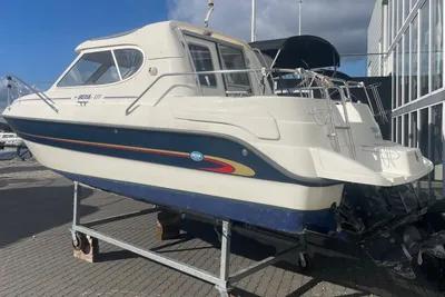 2003 Bella 655