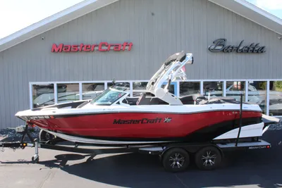 MasterCraft XT23