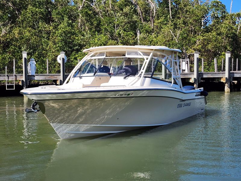 2016 Grady-White Freedom 335