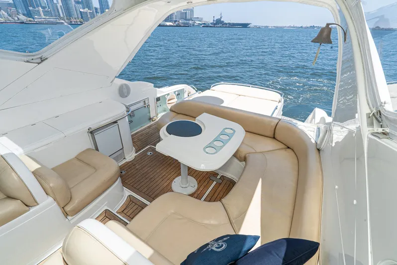  Yacht Photos Pics Luxurious 2000 Fairline 48 Targa yacht interior with beige seating and ocean view.